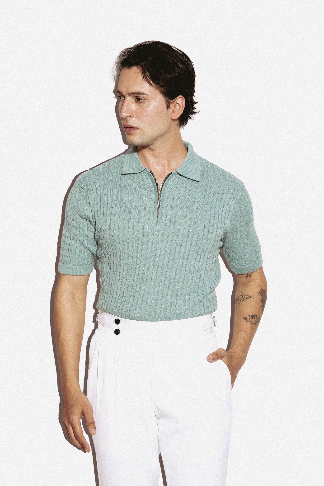 Half sleeves turquoise cable knit