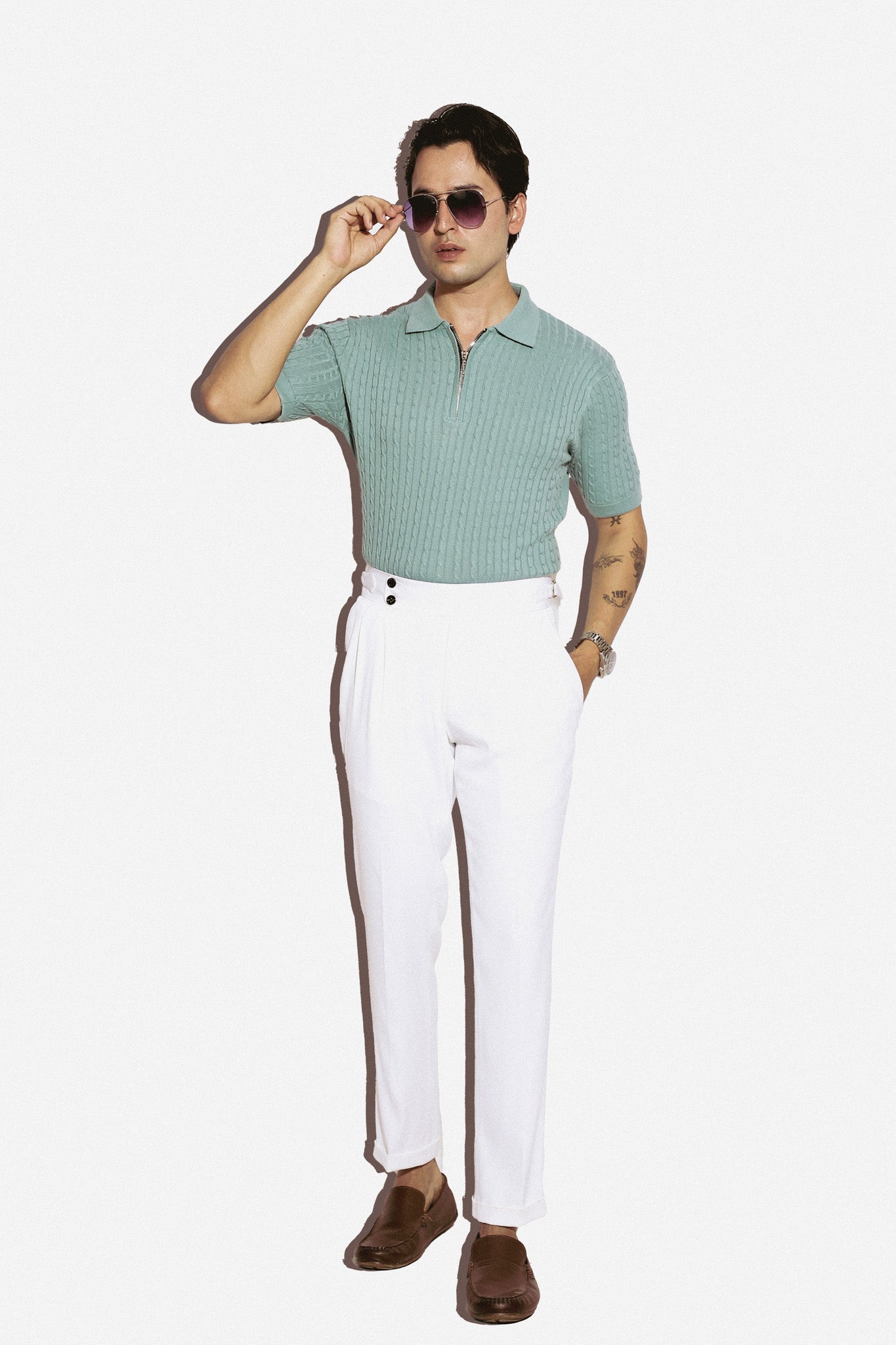 Half sleeves turquoise cable knit