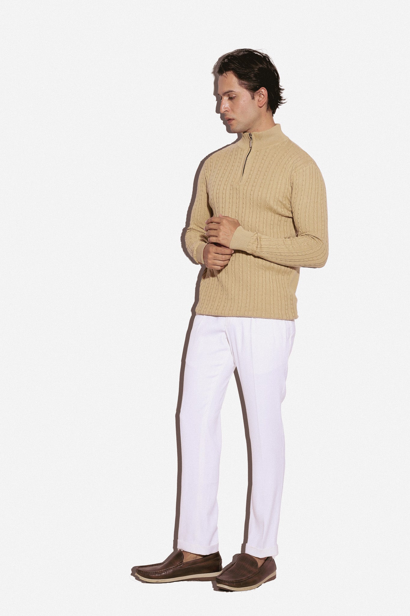 Sand Cable Knit Zipper